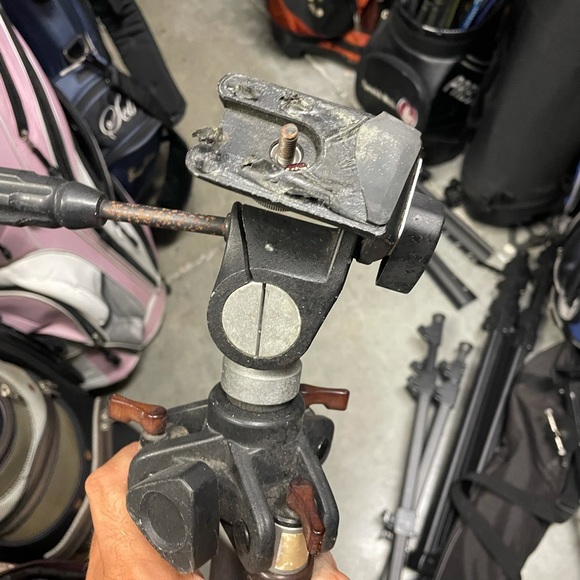 Vintage SwIft photo camera tripod . - Picture 9 of 12